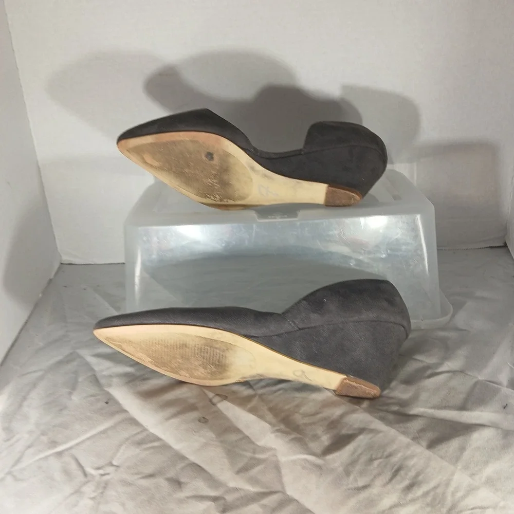 Journee Collection d'Orsay Wedge Pumps Size 8 Grey Suede Pointed Toe Office Chic